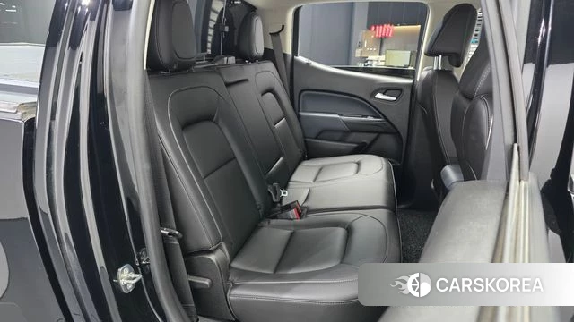 Chevrolet (GM Daewoo) Real New Colorado 2021 Черный из Кореи, фото 2