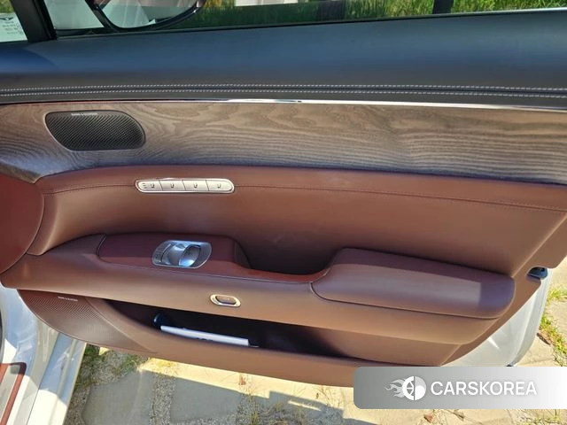 Genesis G90 (RS4) 2023 Белый из Кореи, фото 2