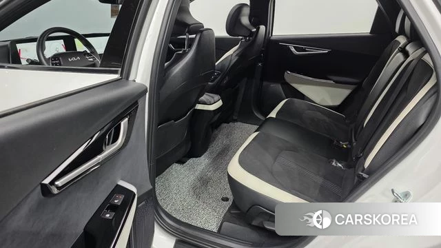 Kia EV6 2022 Белый из Кореи, фото 2