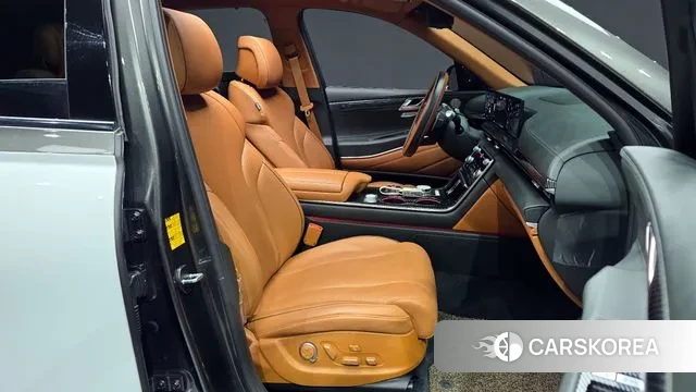 Genesis GV80 2024 Белый двухцветный из Кореи, фото 2