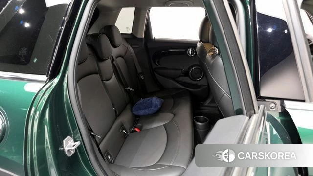 Mini Cooper S 2018 Зеленый из Кореи, фото 2
