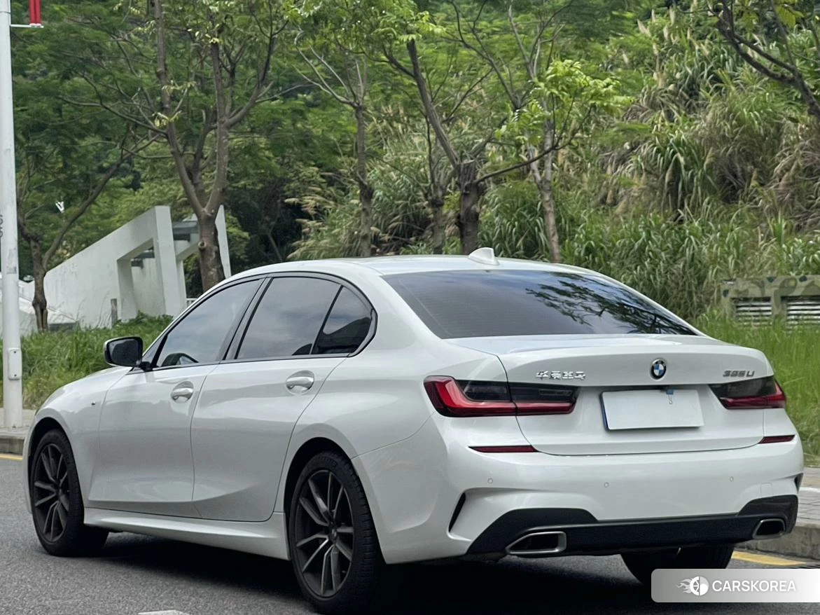 BMW 3 series 2021 Белый из Китая, фото 2