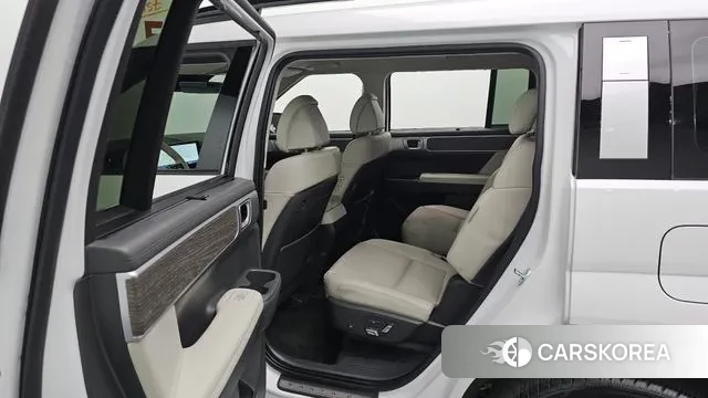 Hyundai Santa Fe (MX5) 2023 Белый из Кореи, фото 2