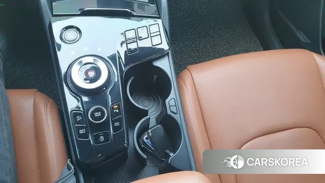 Kia Sportage 5th Generation 2021 Белый из Кореи, фото 2