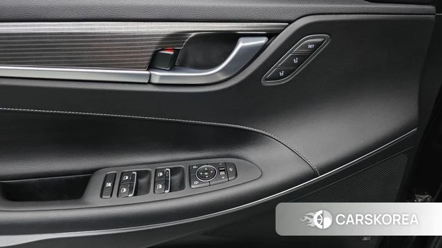 Hyundai Grandeur IG 2018 Черный из Кореи, фото 2