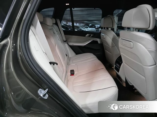 BMW X5 (G05) 2025 Коричневый из Кореи, фото 2