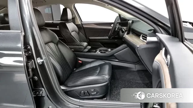 Kia K5 3rd generation 2022 Серый из Кореи, фото 2