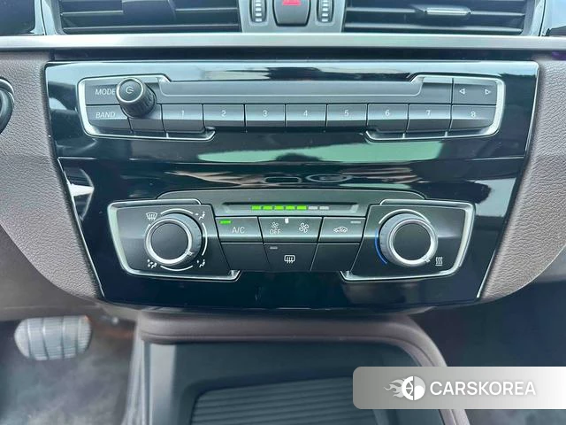 BMW X1 2021 Белый из Китая, фото 2