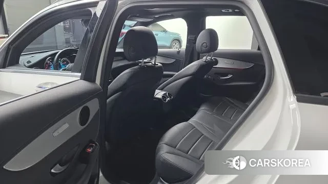 Mercedes-Benz GLC-Class X253 2021 Белый из Кореи, фото 2