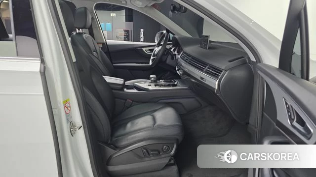 Audi Q7 (4M) 2019 Белый из Кореи, фото 2