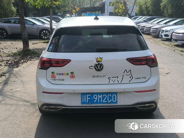 Volkswagen Golf 2022 Белый из Китая, фото 2