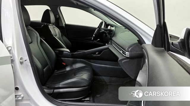 Hyundai Avante (CN7) 2021 Белый из Кореи, фото 2