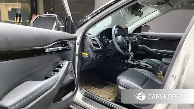 Kia Seltos 2020 Белый из Кореи, фото 2