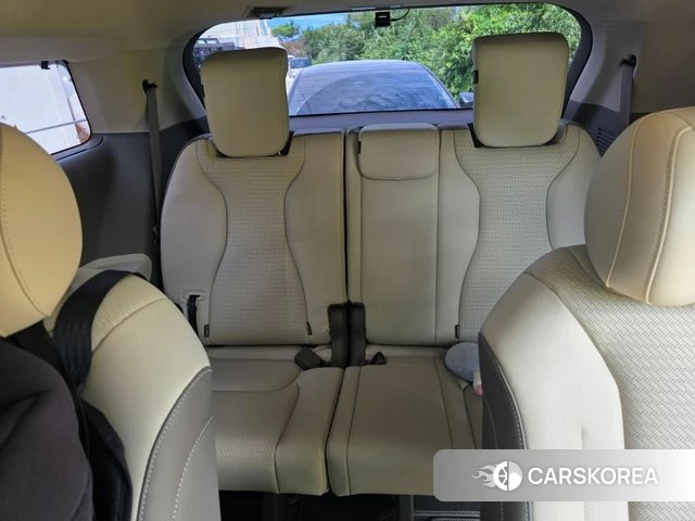 Kia The New Carnival 4th Generation 2025 Черный из Кореи, фото 2