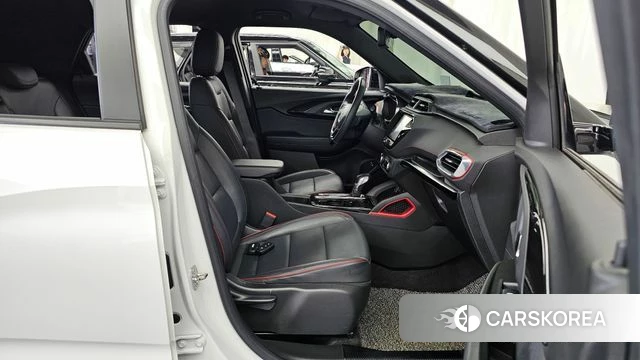 Chevrolet (GM Daewoo) Trailblazer 2022 Белый из Кореи, фото 2