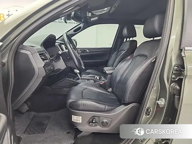 Ssangyong The New Rexton Sports Cannes 2022 Темно-зеленый из Кореи, фото 2