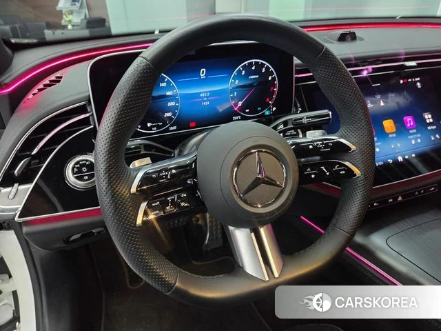 Mercedes-Benz E-Class W214 2025 Белый из Кореи, фото 2