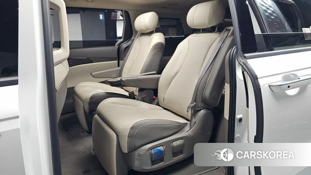 Kia The New Carnival 4th Generation 2024 Белый из Кореи, фото 2