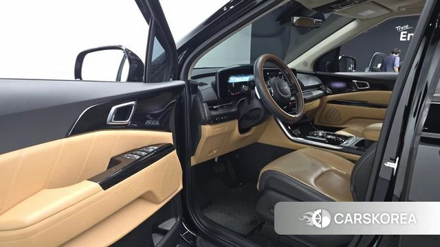 Kia Carnival 4th generation 2022 Черный из Кореи, фото 2