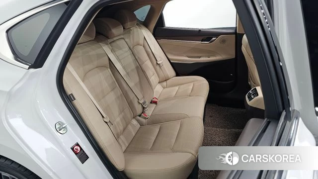 Hyundai Grandeur IG 2019 Белый из Кореи, фото 2