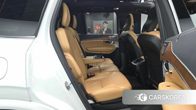 Volvo XC90 second Generation 2019 Белый из Кореи, фото 2