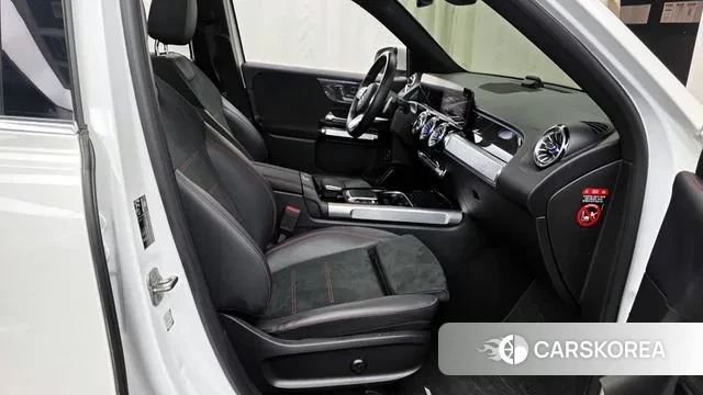 Mercedes-Benz GLB-Class X247 2023 Белый из Кореи, фото 2