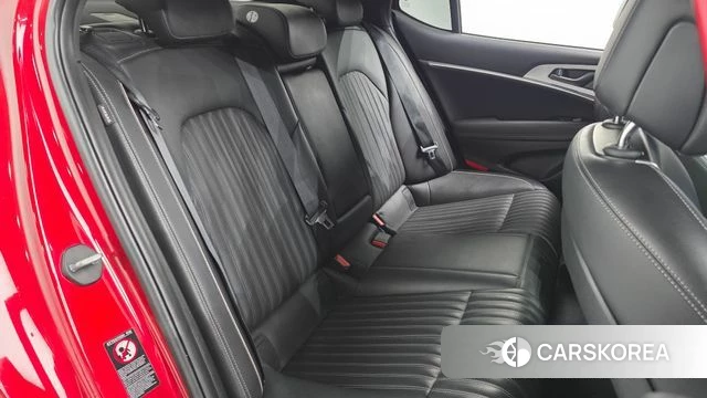 Genesis G70 2019 Красный из Кореи, фото 2