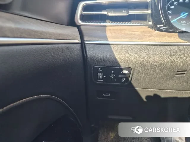 Kia K5 3rd generation 2023 Белый из Кореи, фото 2