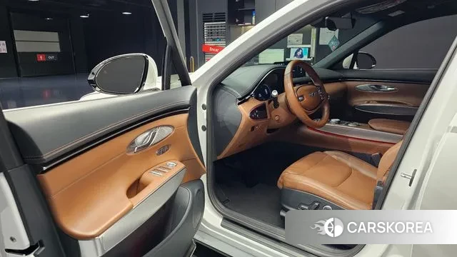 Genesis GV70 2021 Белый из Кореи, фото 2