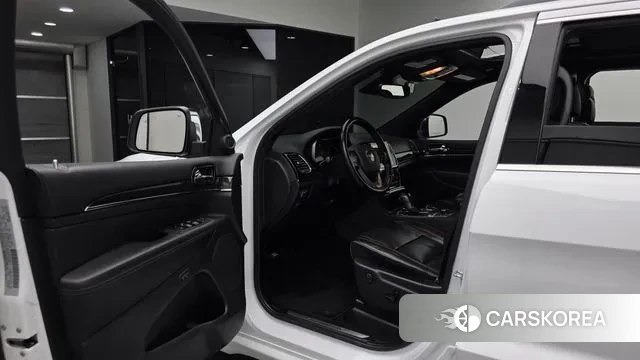 Jeep Grand Cherokee 2020 Белый из Кореи, фото 2