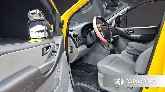 Hyundai The New Grand Starex 2020 Желтый из Кореи, фото 2