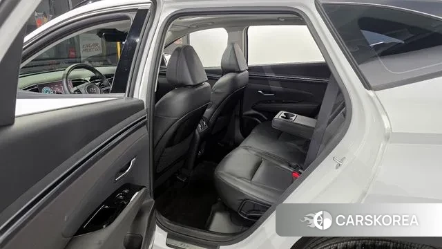 Hyundai Tucson (NX4) 2023 Белый из Кореи, фото 2