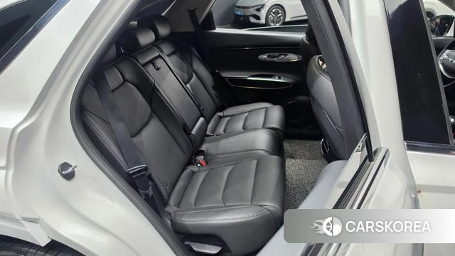 Genesis GV70 2022 Белый из Кореи, фото 2