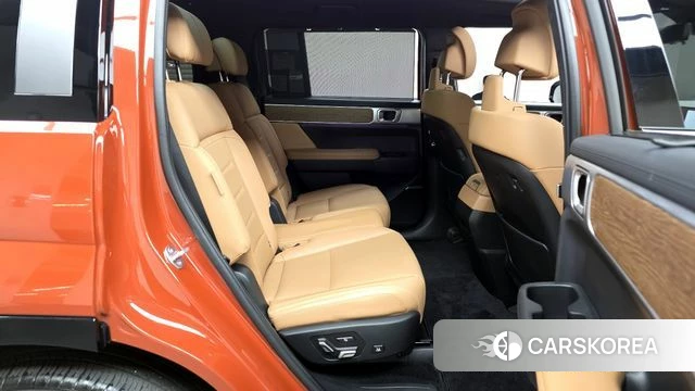 Hyundai Santa Fe (MX5) 2024 Оранжевый из Кореи, фото 2