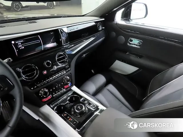 Rolls-Royce Ghost 2nd Generation 2022 Черный из Кореи, фото 2