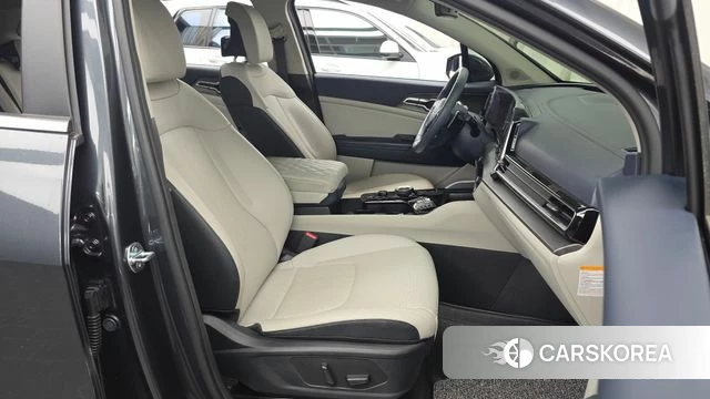 Kia Sportage 5th Generation Hybrid 2023 Серый из Кореи, фото 2