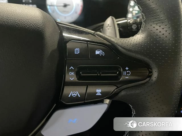Hyundai The New Avante (CN7) 2024 Черный из Кореи, фото 2