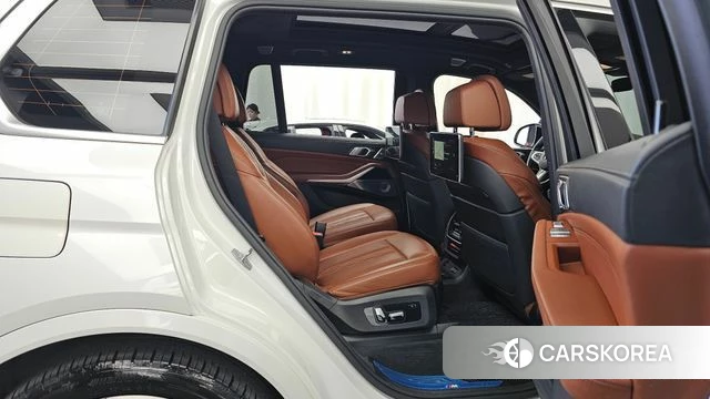 BMW X7 (G07) 2019 Белый из Кореи, фото 2