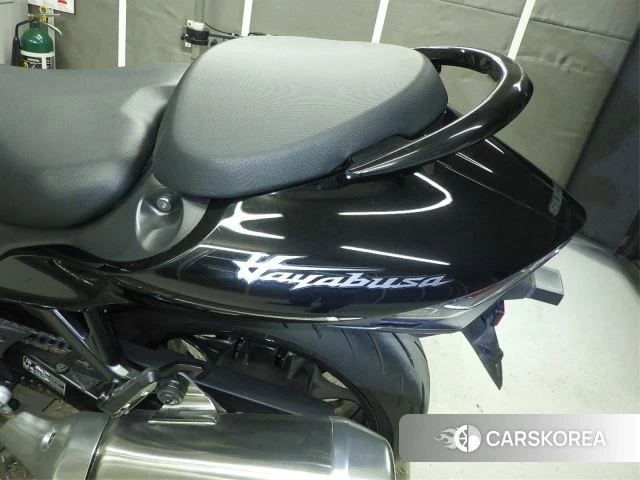 Проданный Suzuki GSX1300R HAYABUSA 2024 из Японии, фото 3