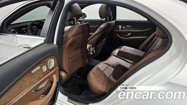 Mercedes-Benz E-Class W213 id 2699838 из Кореи 2