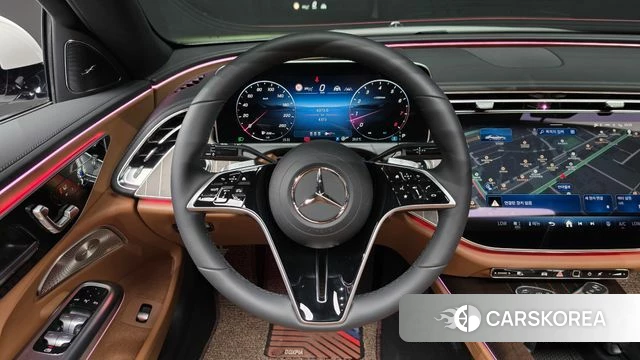 Mercedes-Benz E-Class W214 2025 Белый из Кореи, фото 2
