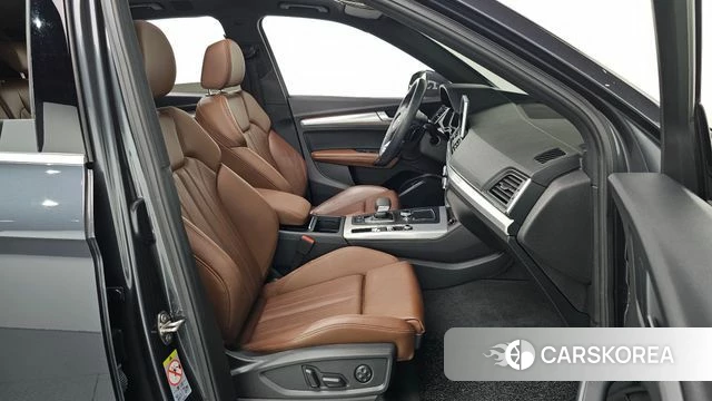 Audi Q5 (FY) 2020 Серый из Кореи, фото 2