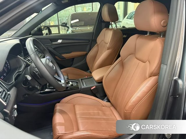 Audi Q5 (FY) 2023 Серый из Кореи, фото 2