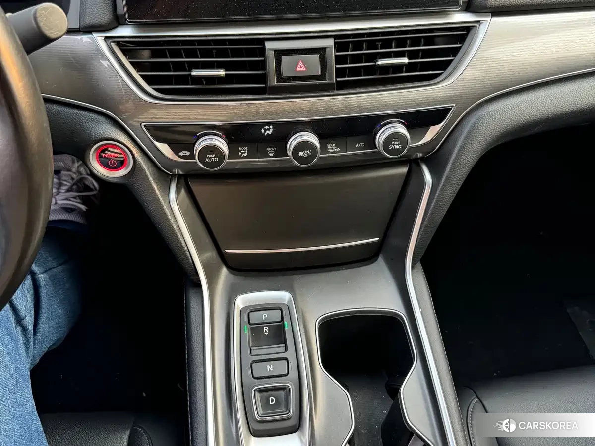 Honda Accord 2022 Белый из Китая, фото 2