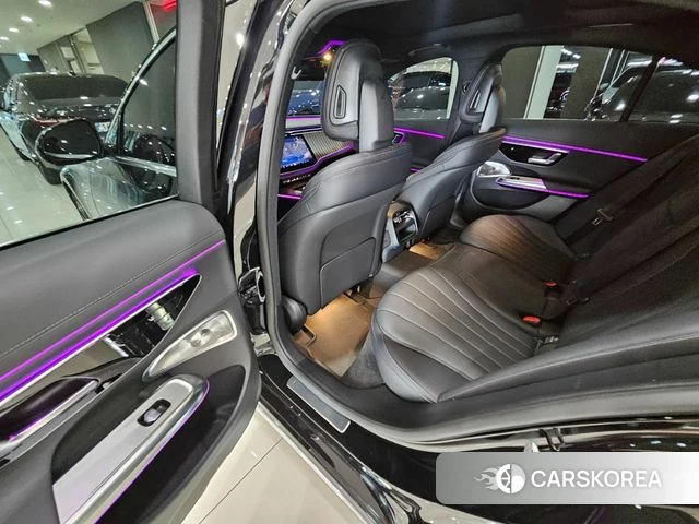 Mercedes-Benz E-Class W214 2025 Черный из Кореи, фото 2