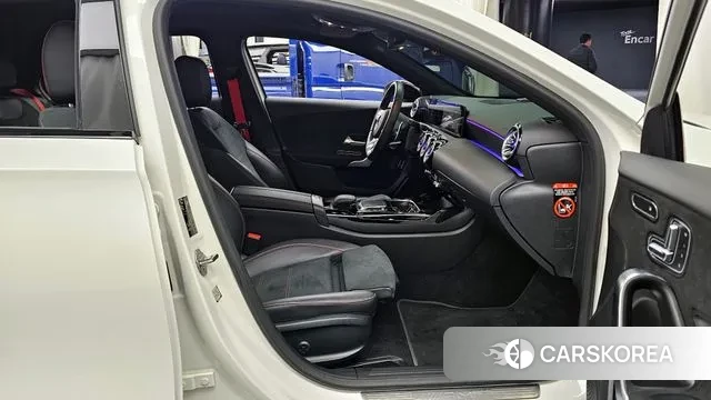 Mercedes-Benz A-Class W177 2022 Белый из Кореи, фото 2