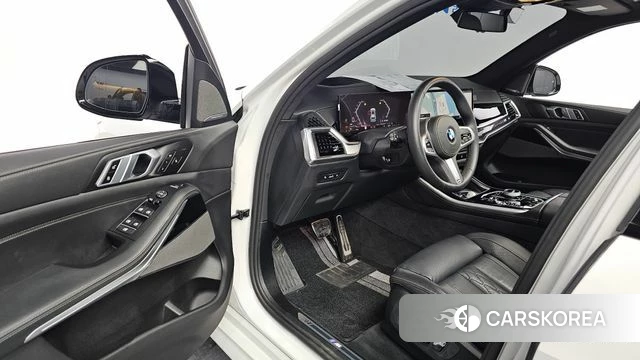 BMW X5 (G05) 2025 Белый из Кореи, фото 2