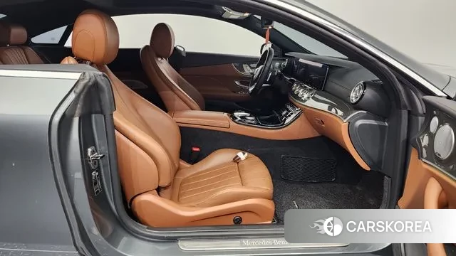 Mercedes-Benz E-Class W213 2019 Серый из Кореи, фото 2