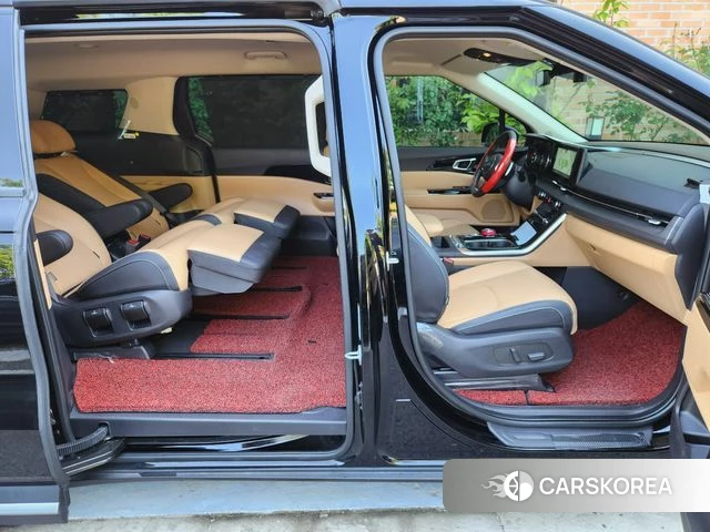 Kia Carnival 4th generation 2023 Черный из Кореи, фото 2