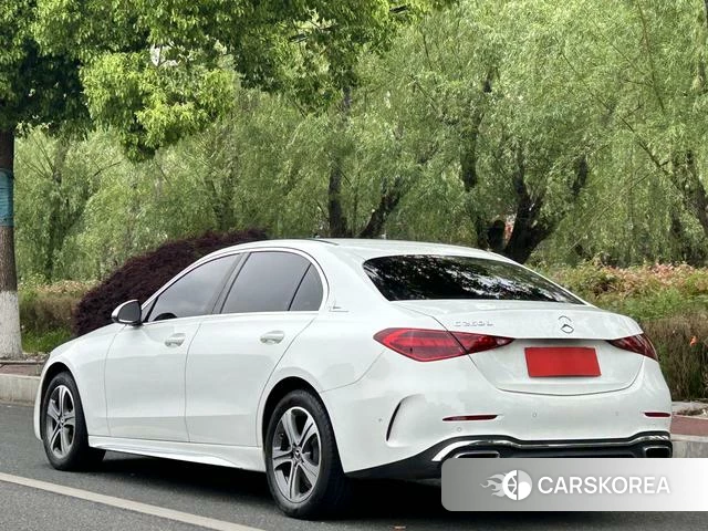 Mercedes-Benz Class C 2022 Белый из Китая, фото 2